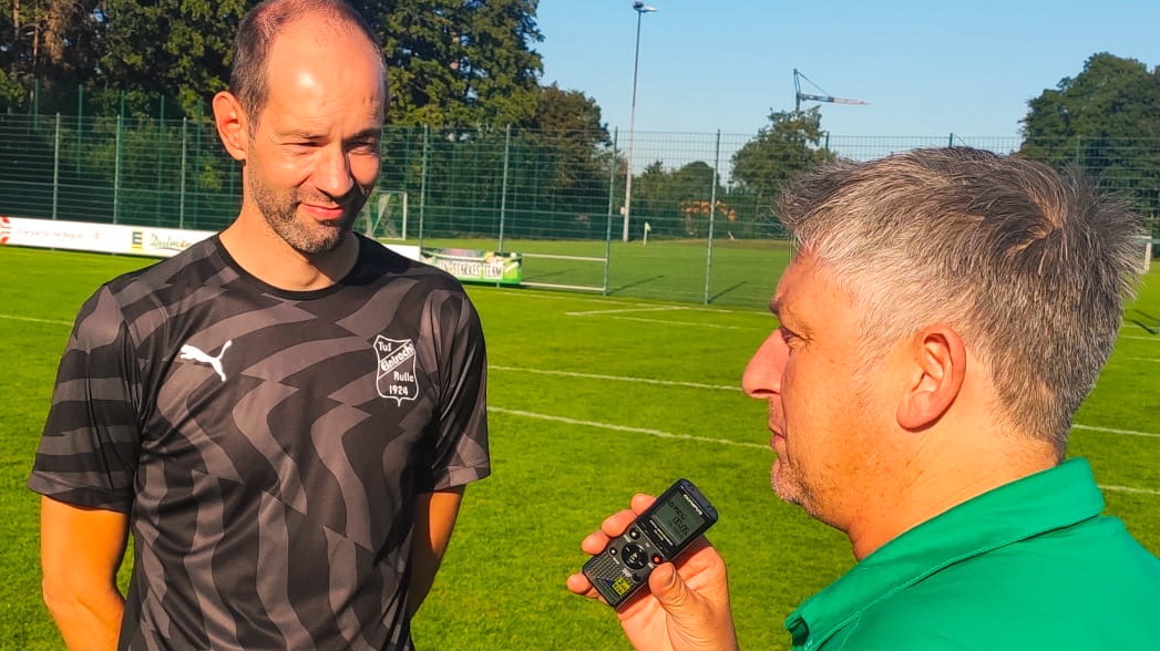 Bezirksliga | 2:2 - Rulle weiter ungeschlagen - Eintracht Trainer Michael Wöstmann im Interview